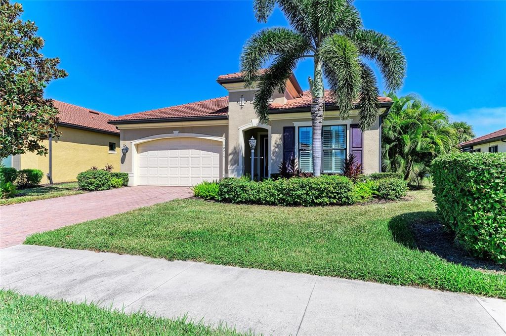Photo of 10215 Marbella Drive, Bradenton, FL 34211 (MLS # A4667682)