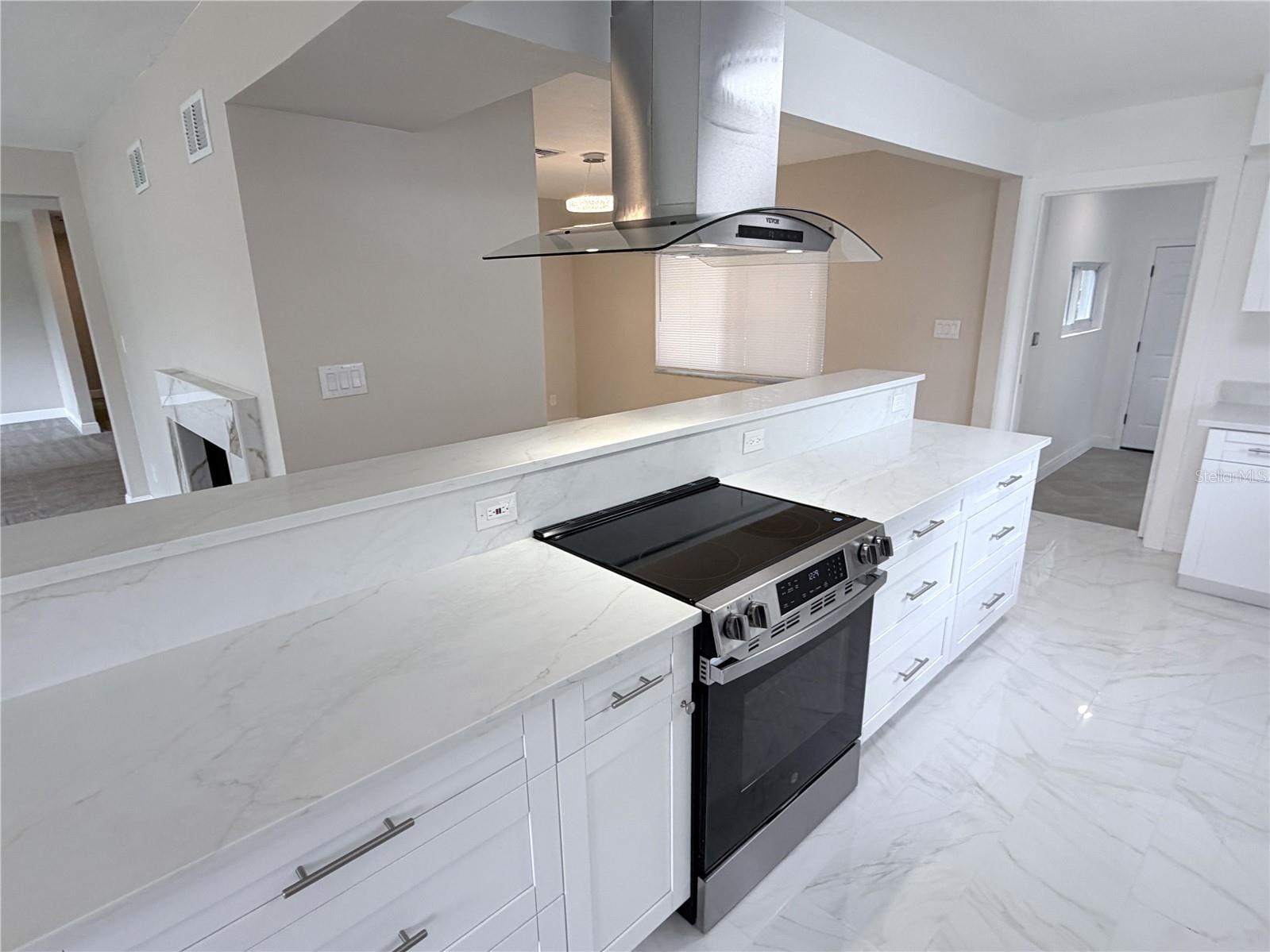 GOLFLAND OF TAMPAS NORTH SIDE - Residential