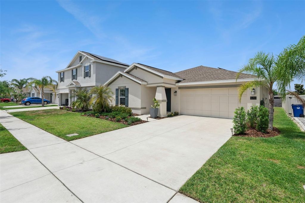Photo of 570 Peg Court, Saint Cloud, FL 34772 (MLS # OM723727)