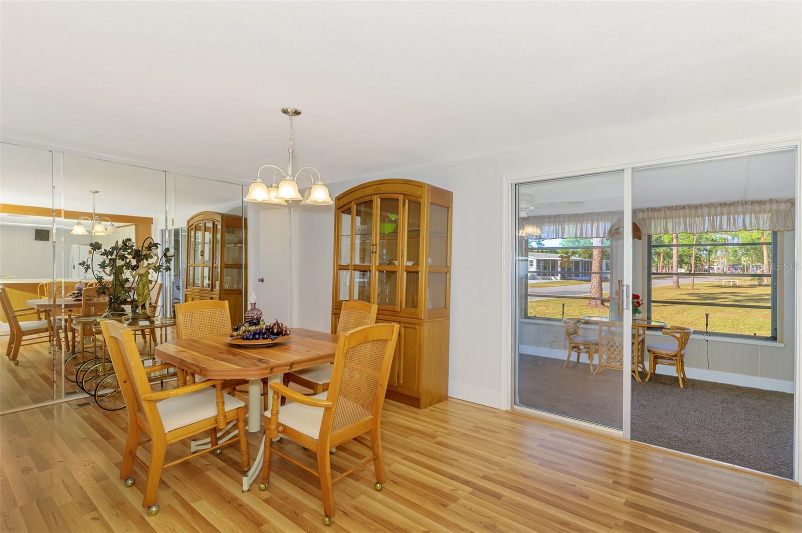 HOLIDAY PARK - Residential