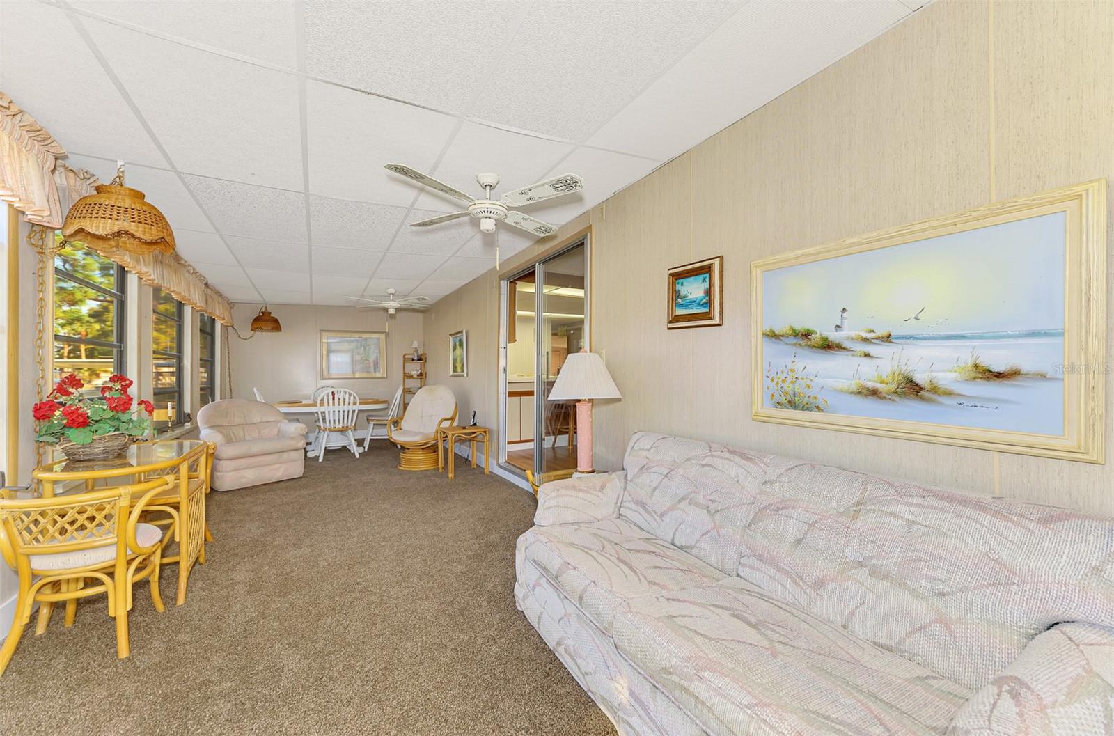 HOLIDAY PARK - Residential