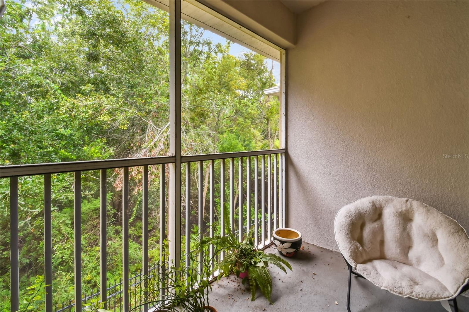 VILLAGES OF BLOOMINGDALE CONDO - Residential
