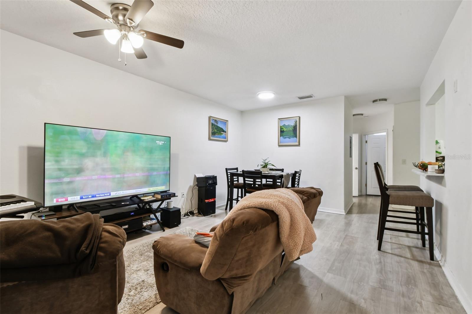 VILLAGES OF BLOOMINGDALE CONDO - Residential