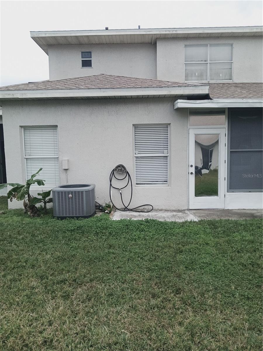 ISLAND COVE VILLAS PH 03 - Residential