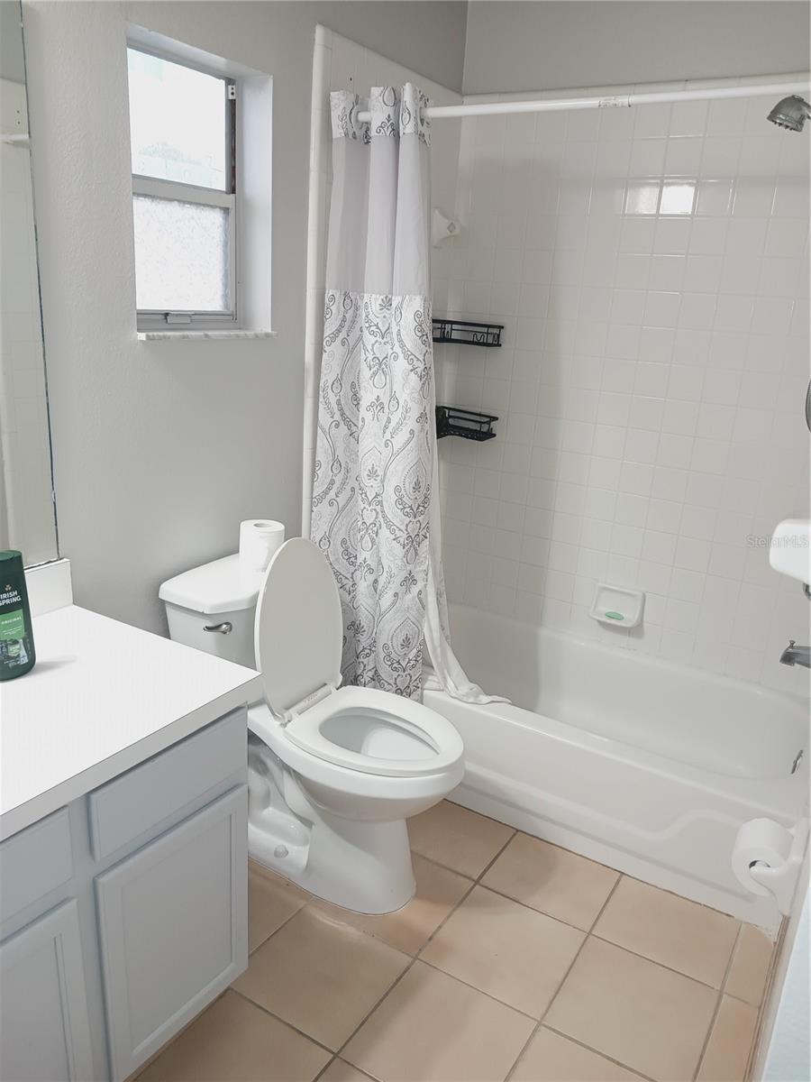 ISLAND COVE VILLAS PH 03 - Residential