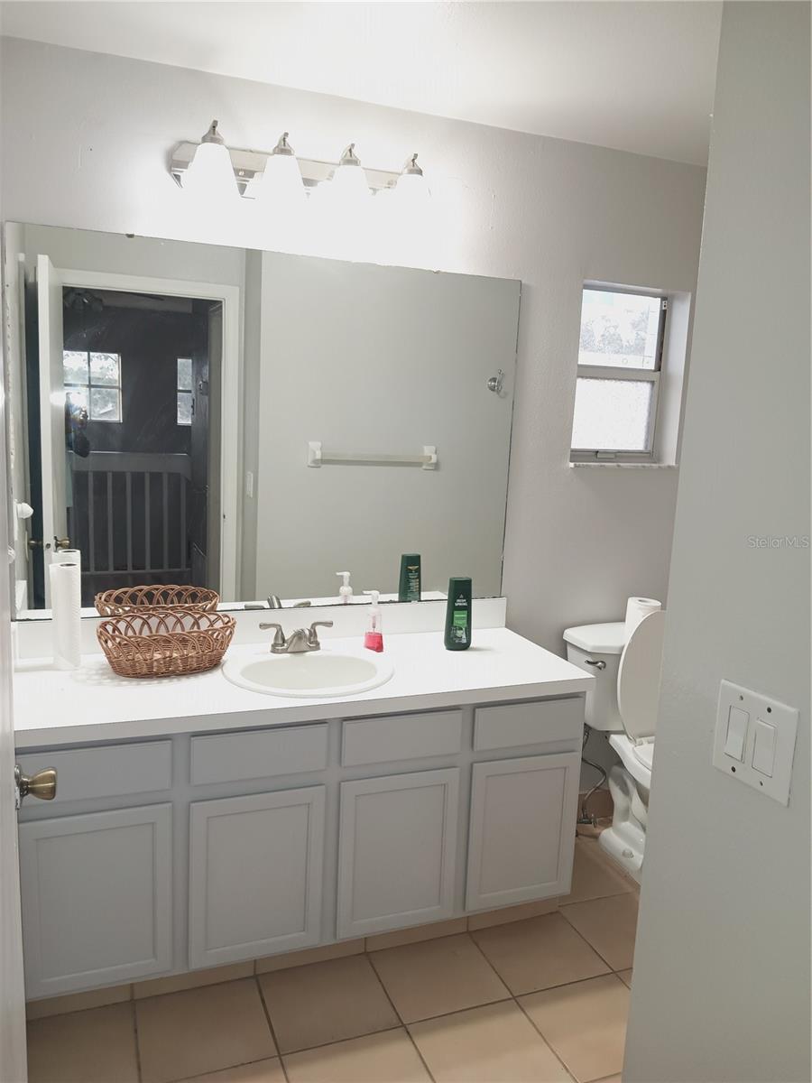 ISLAND COVE VILLAS PH 03 - Residential