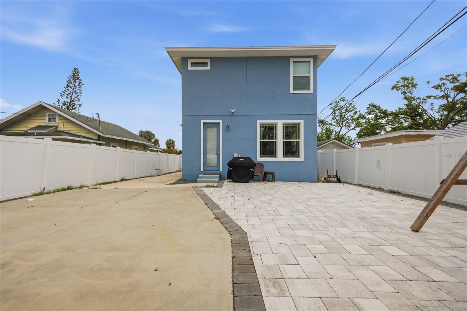 FAIRFIELD VIEW - Residential