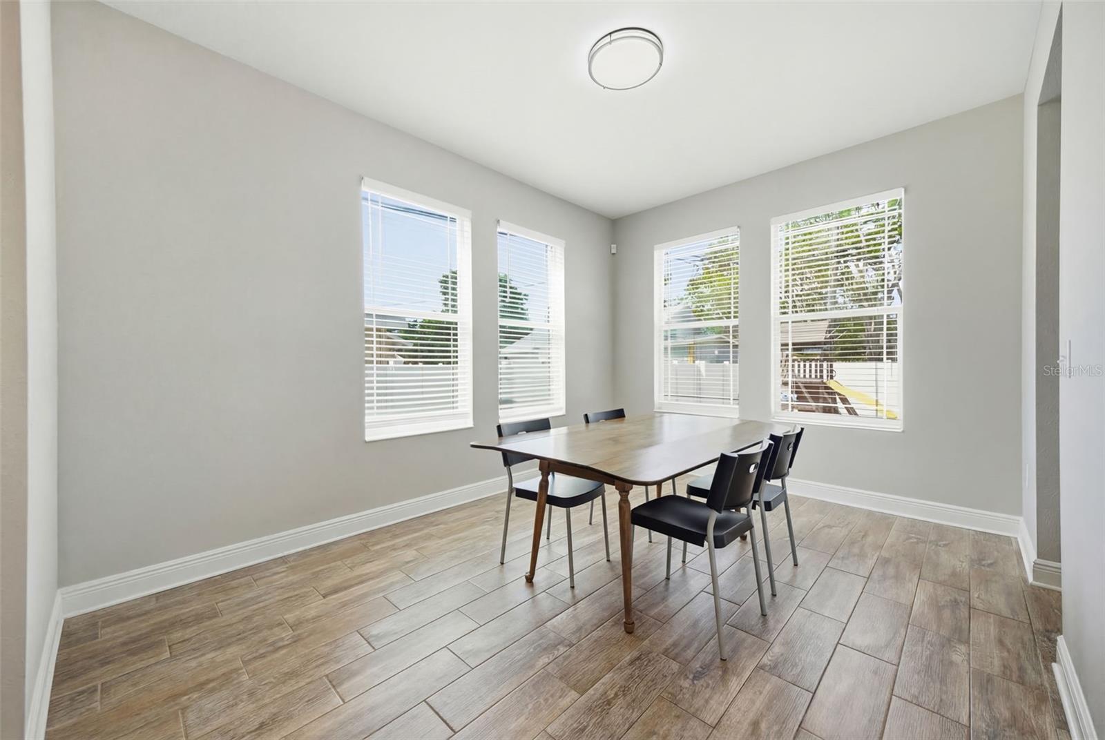 FAIRFIELD VIEW - Residential