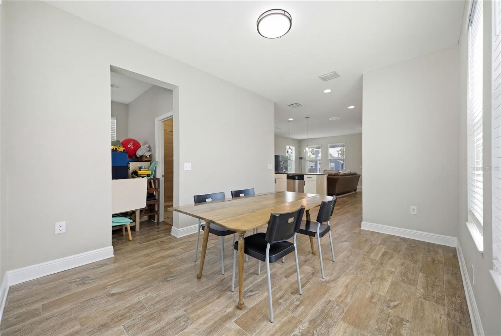 FAIRFIELD VIEW - Residential