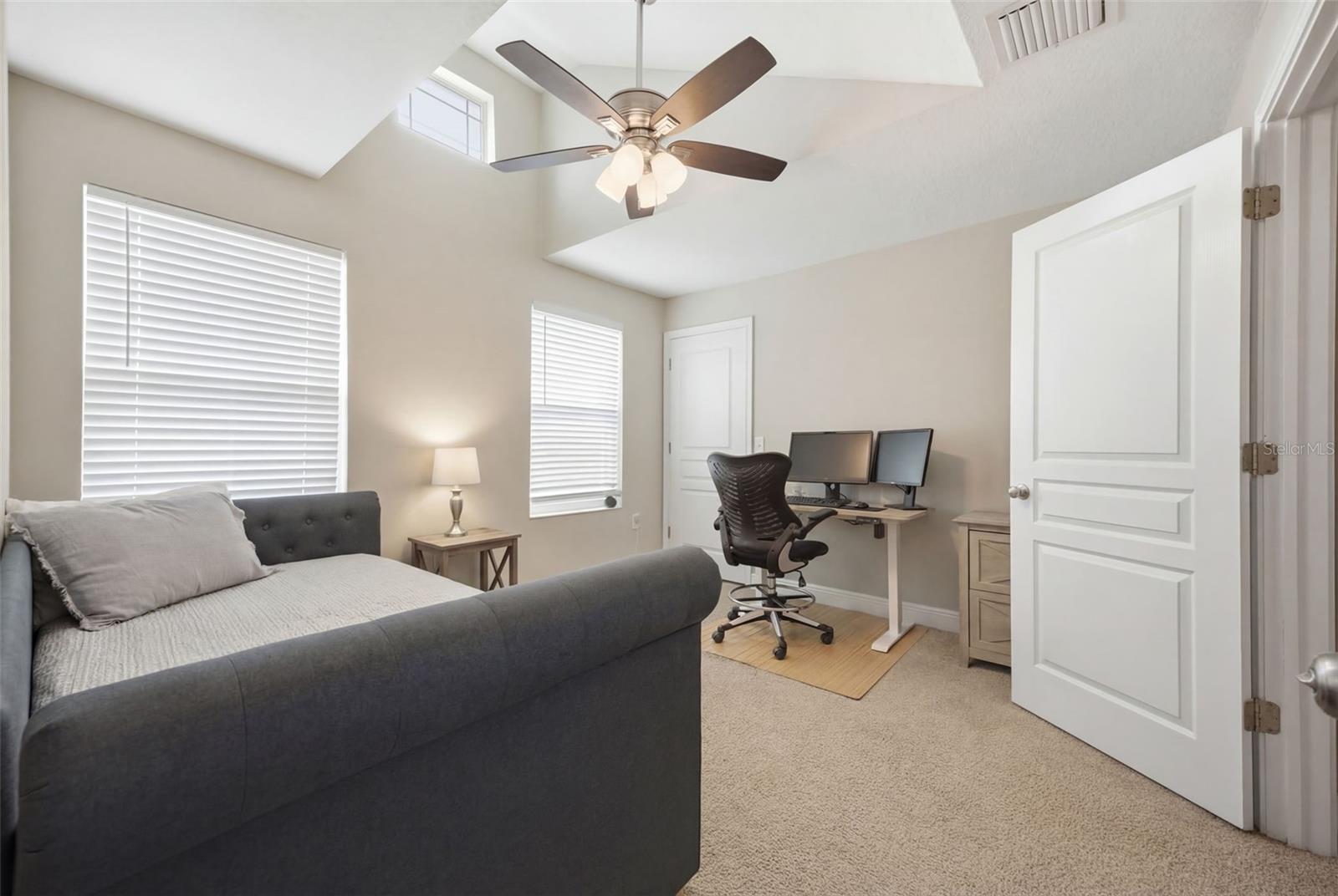 FAIRFIELD VIEW - Residential