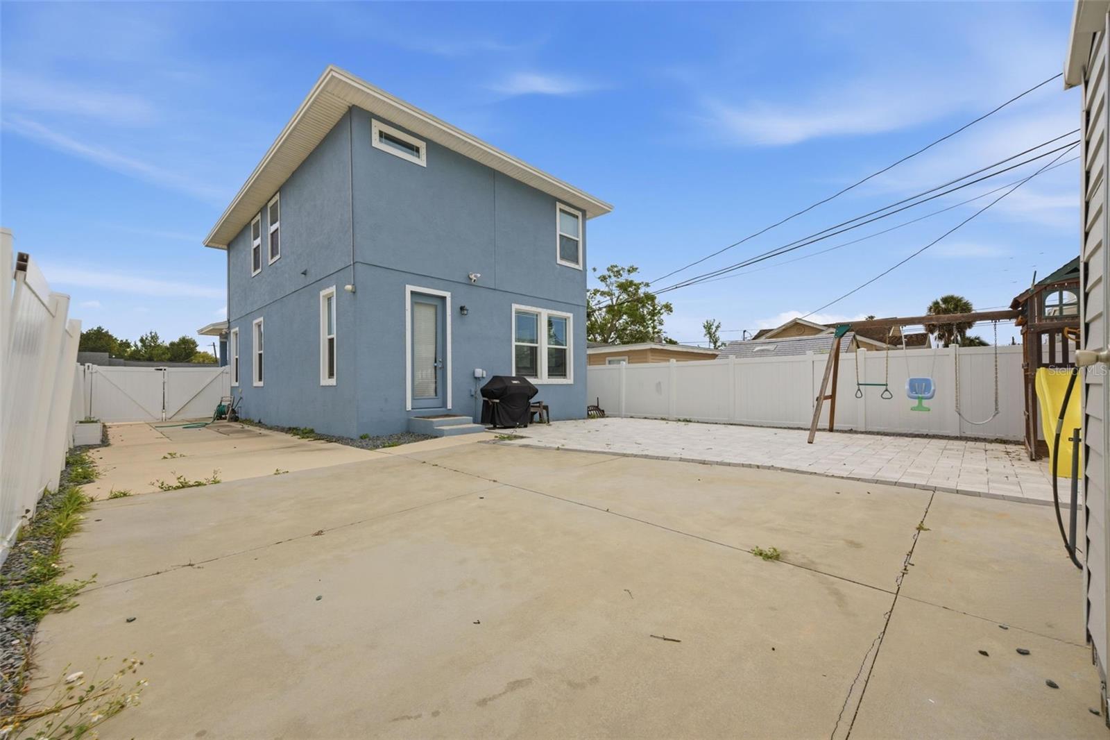 FAIRFIELD VIEW - Residential