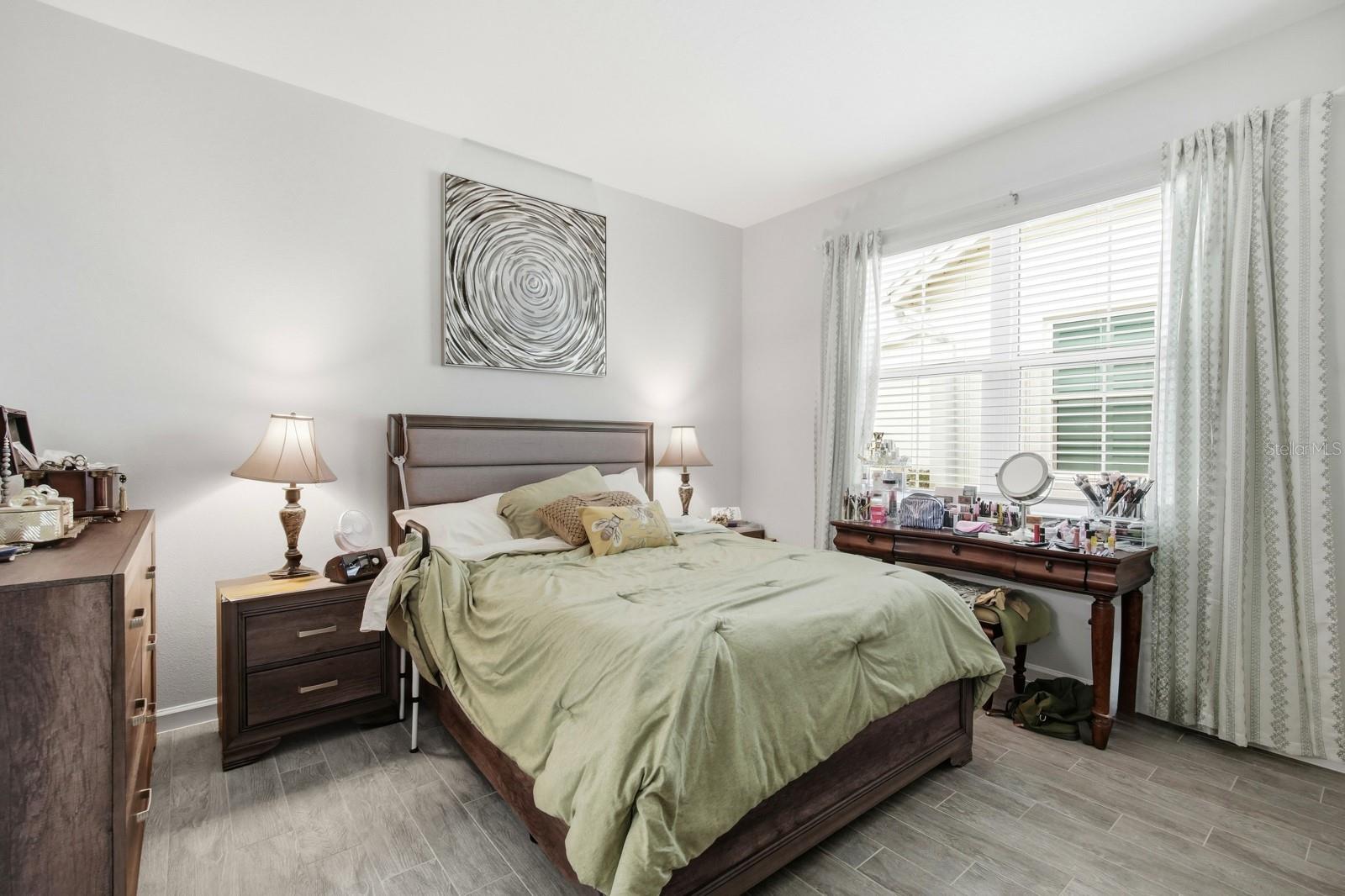 LATITUDE/DAYTONA BEACH CLOAR - Residential