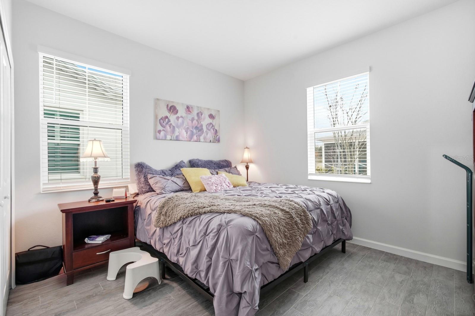 LATITUDE/DAYTONA BEACH CLOAR - Residential