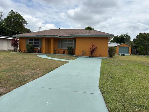Photo of 1904 6th Avenue W, Palmetto, FL 34221 (MLS # A4686841)