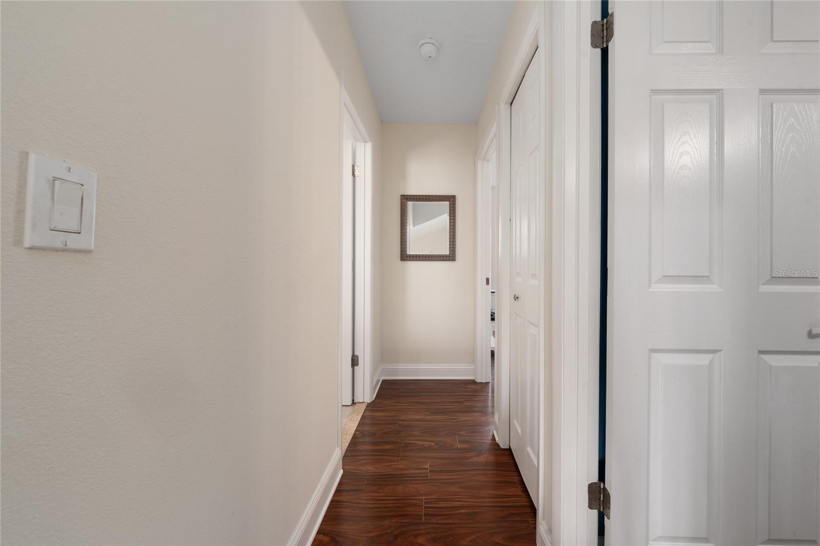 SURREY RIDGE - Residential