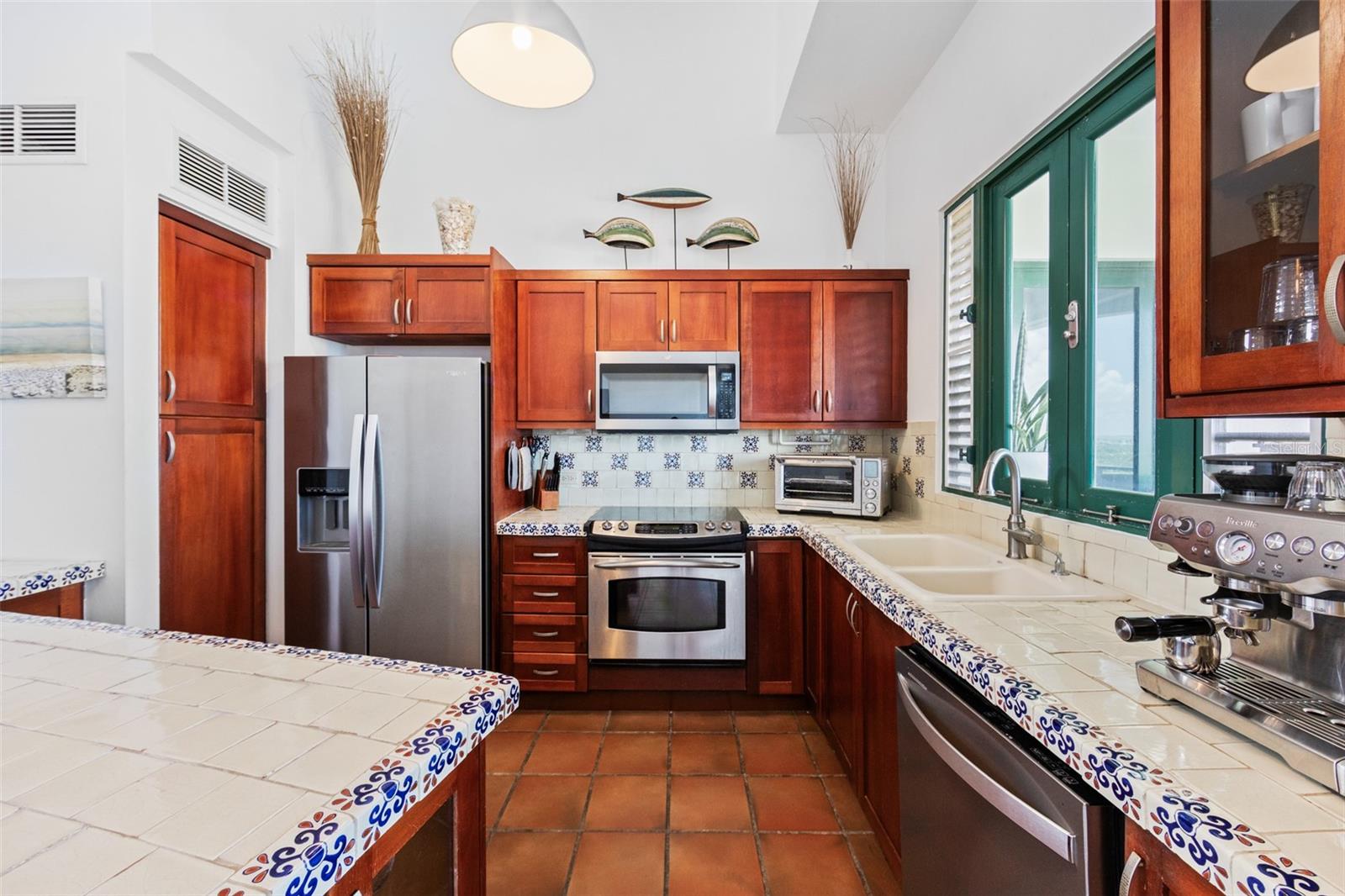 VISTAS DEL CACIQUE CLUSTER 7 - Residential Lease