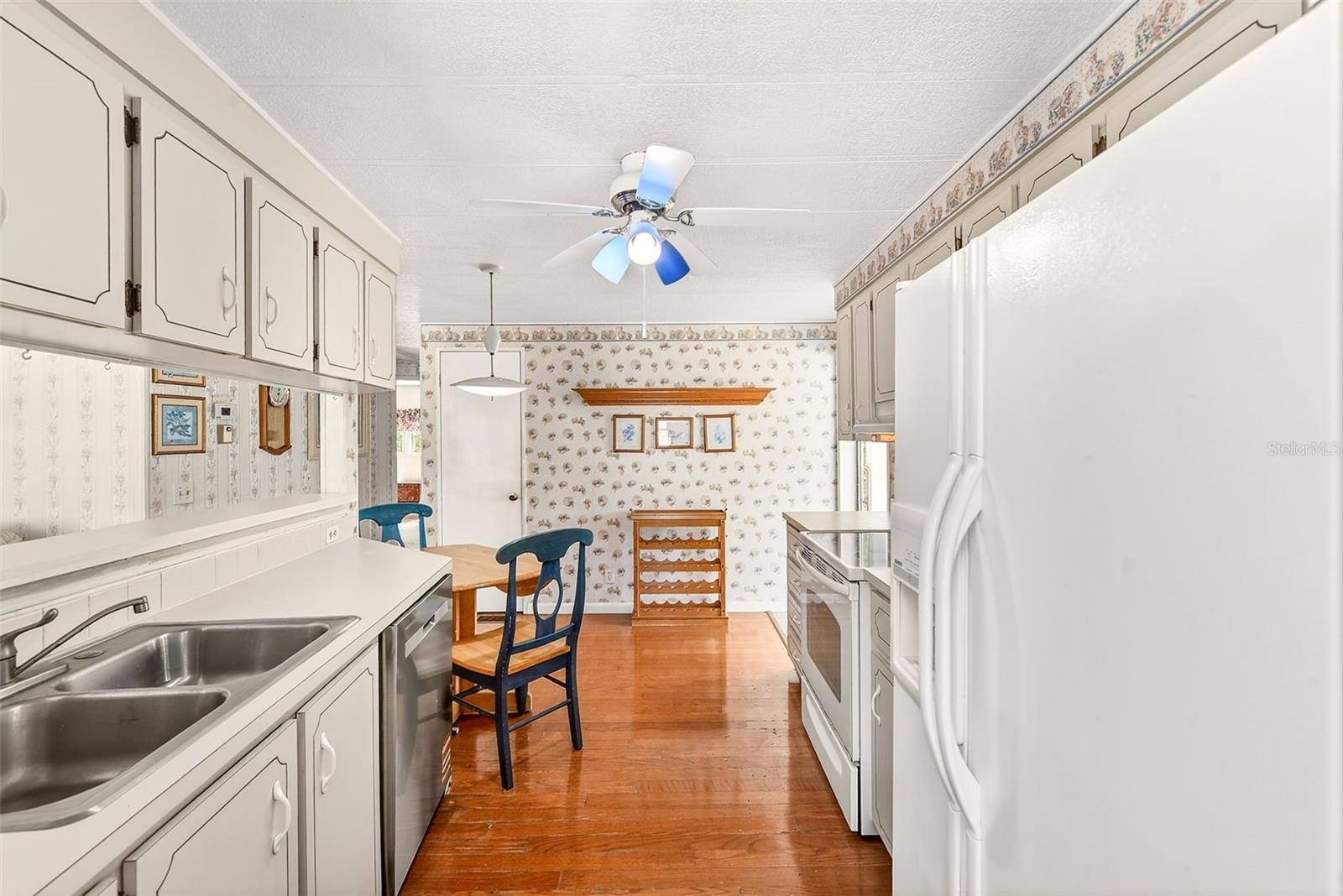 BRIAR CREEK MOBILE HOME COMMUNITY I CONDO - Residential