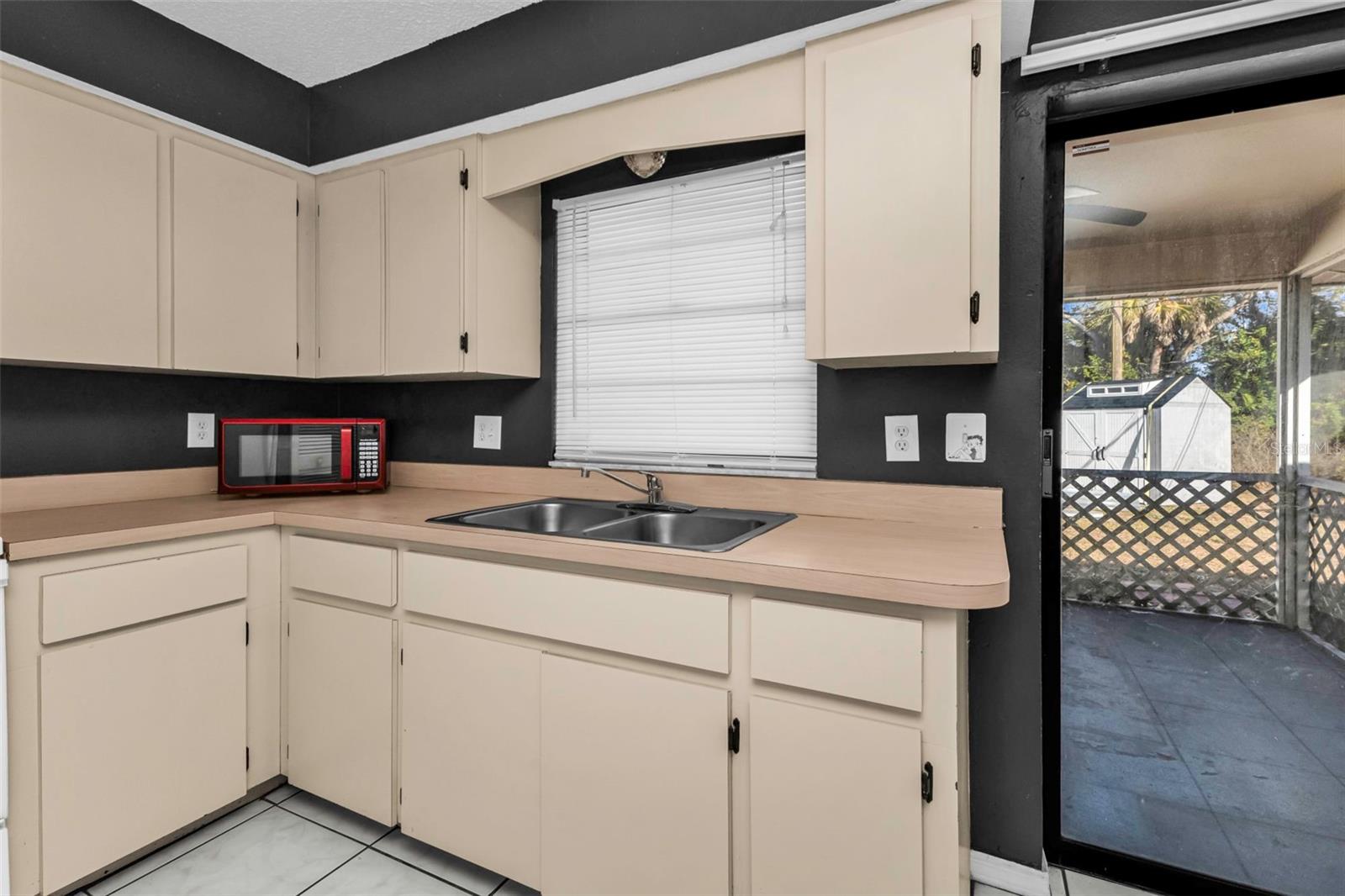 PORT CHARLOTTE SEC 032 - Residential Lease