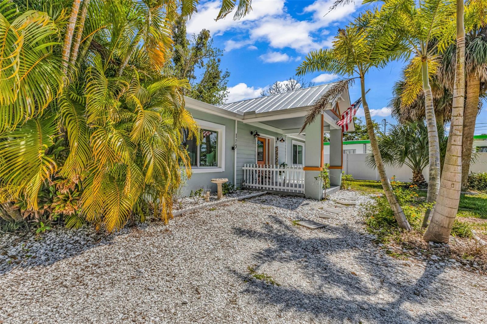 ENGLEWOOD PARK - Residential