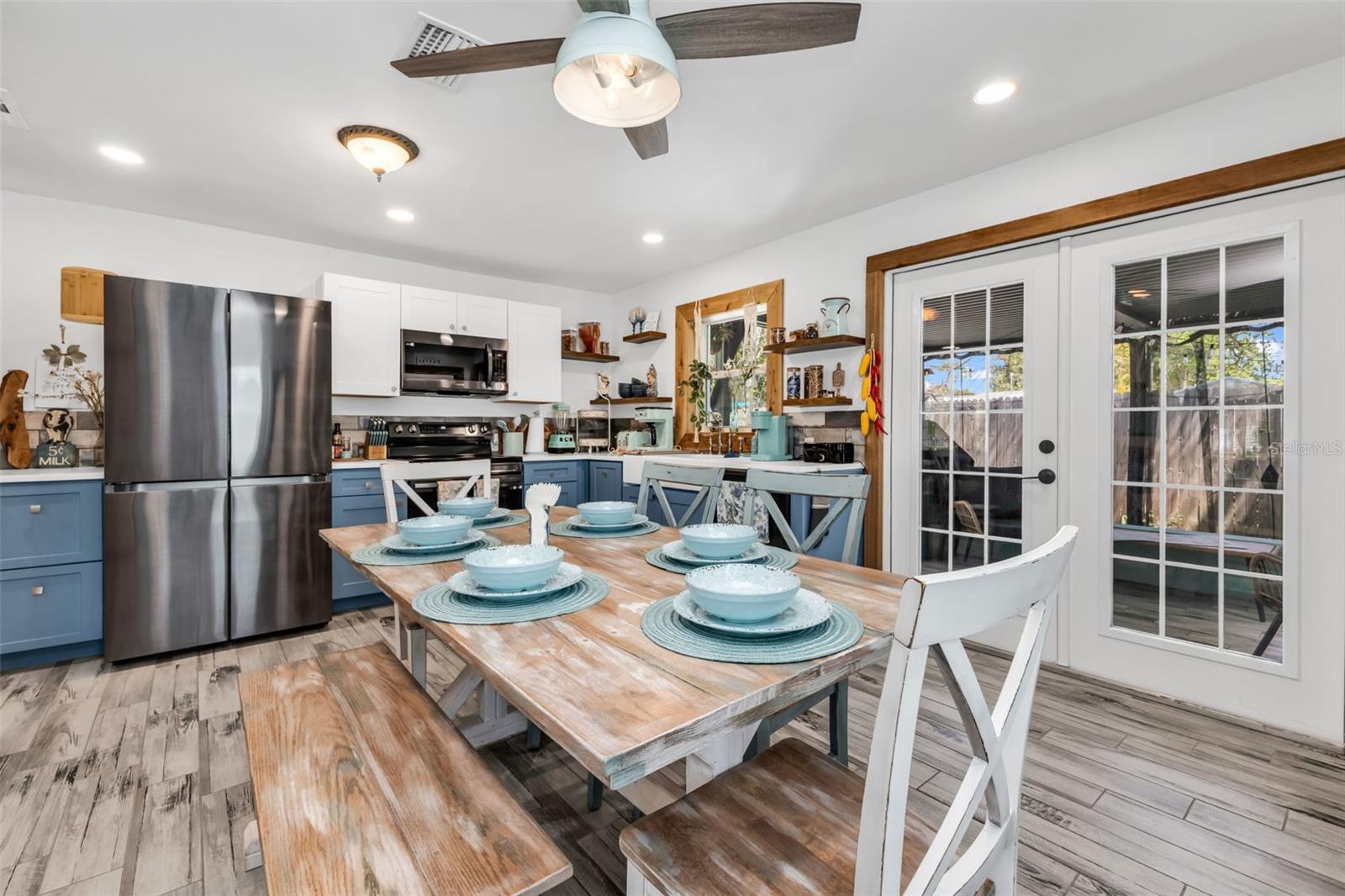 ENGLEWOOD PARK - Residential