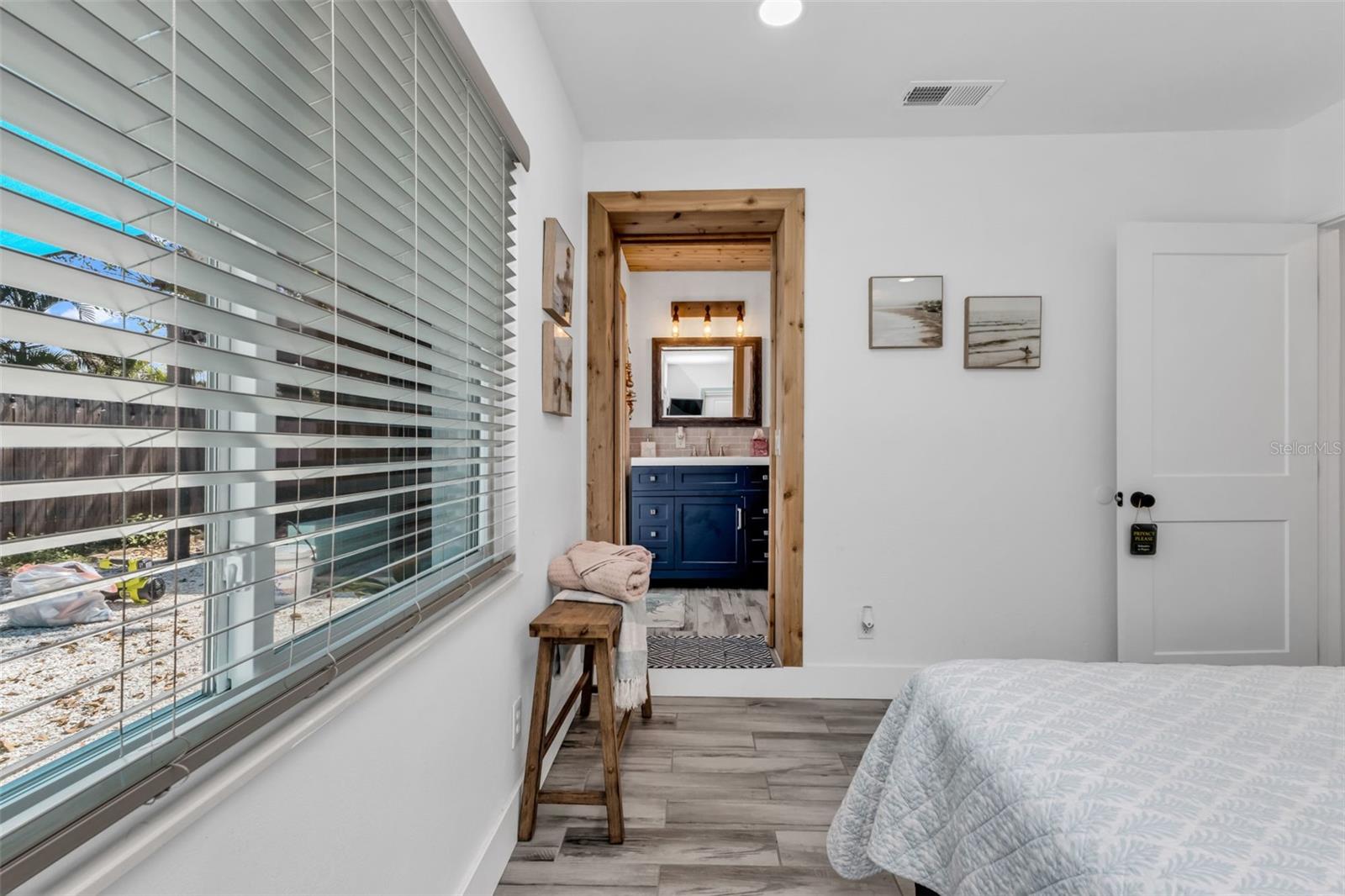 ENGLEWOOD PARK - Residential