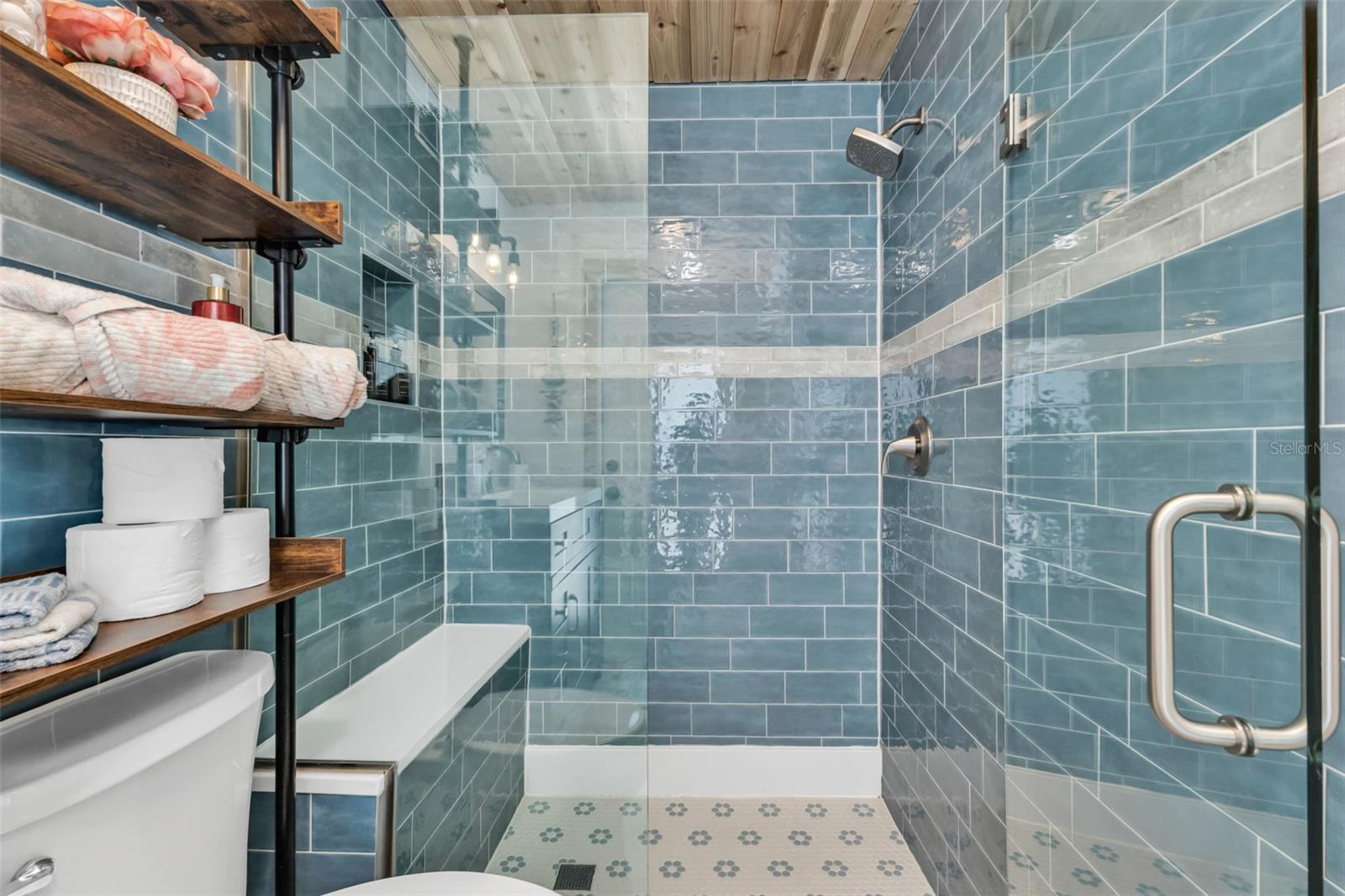 ENGLEWOOD PARK - Residential