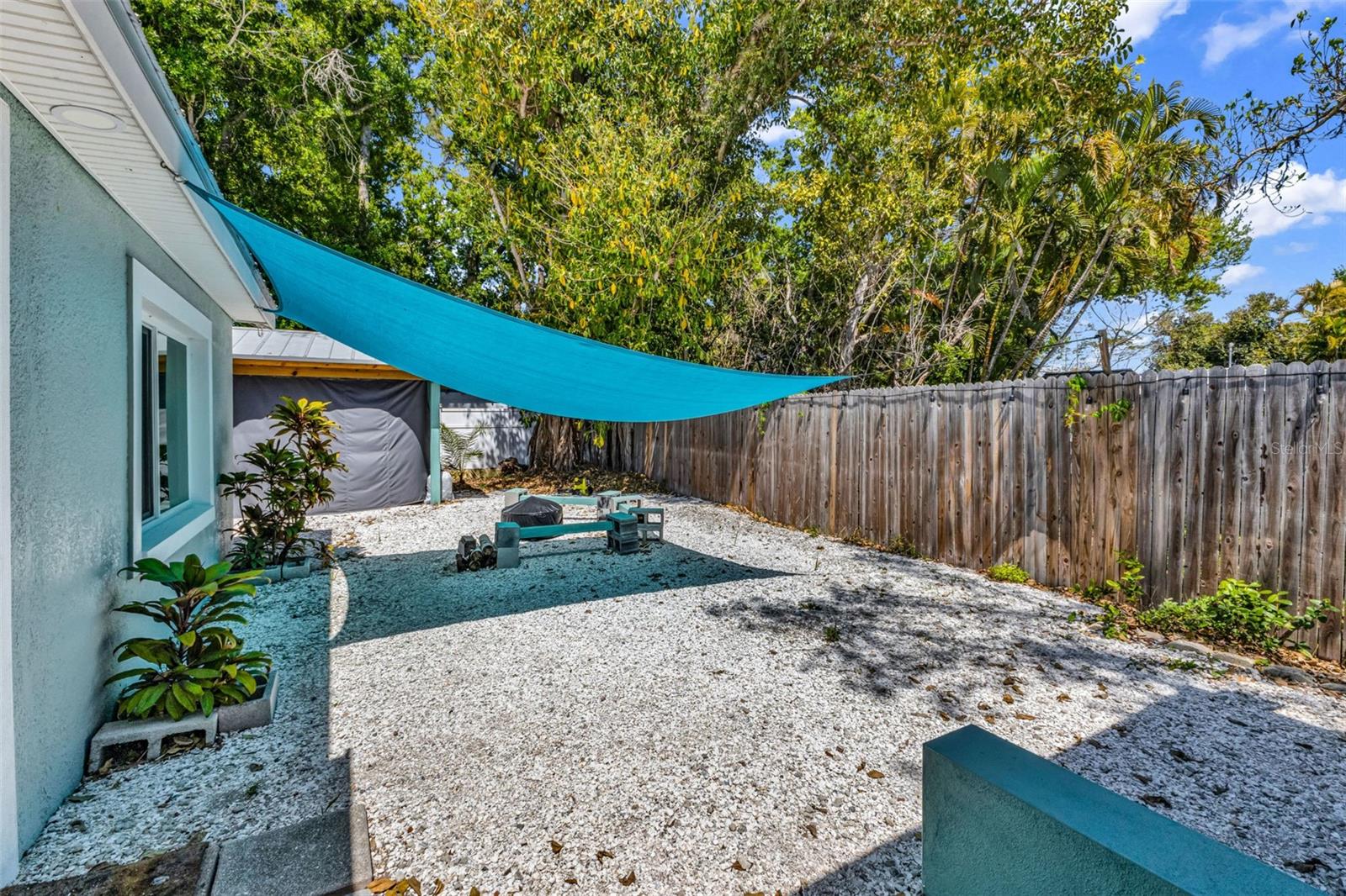 ENGLEWOOD PARK - Residential