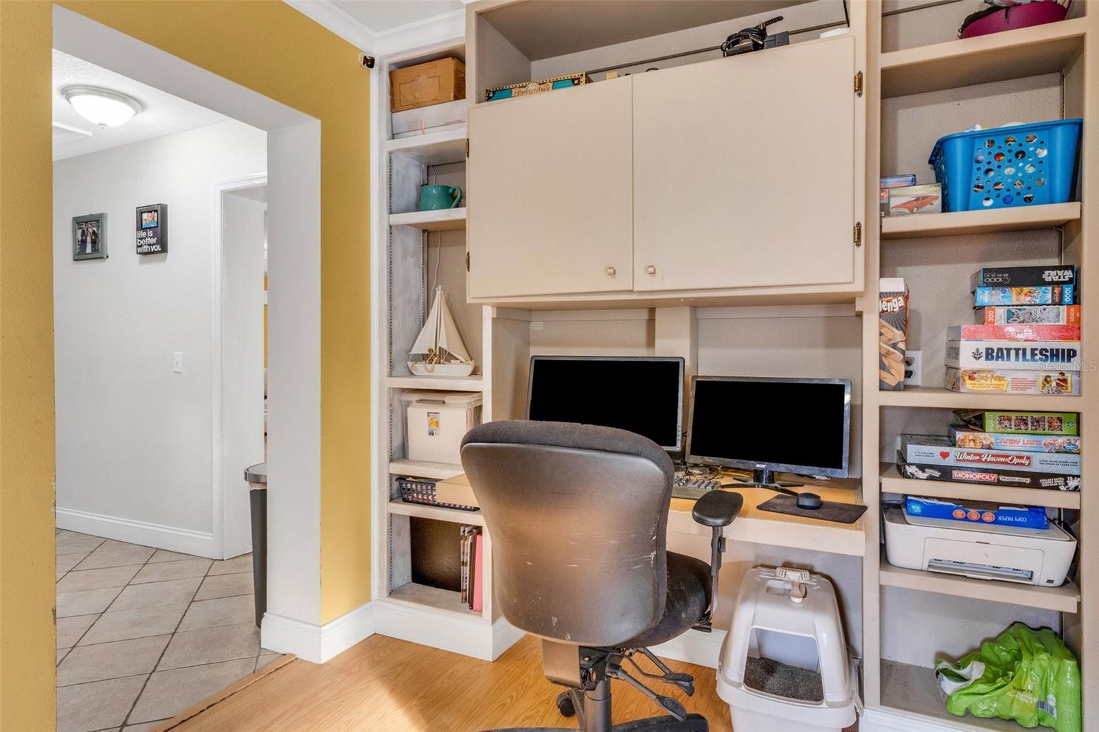 ELOISE WOODS EAST LAKE MARIAM UNIT - Residential