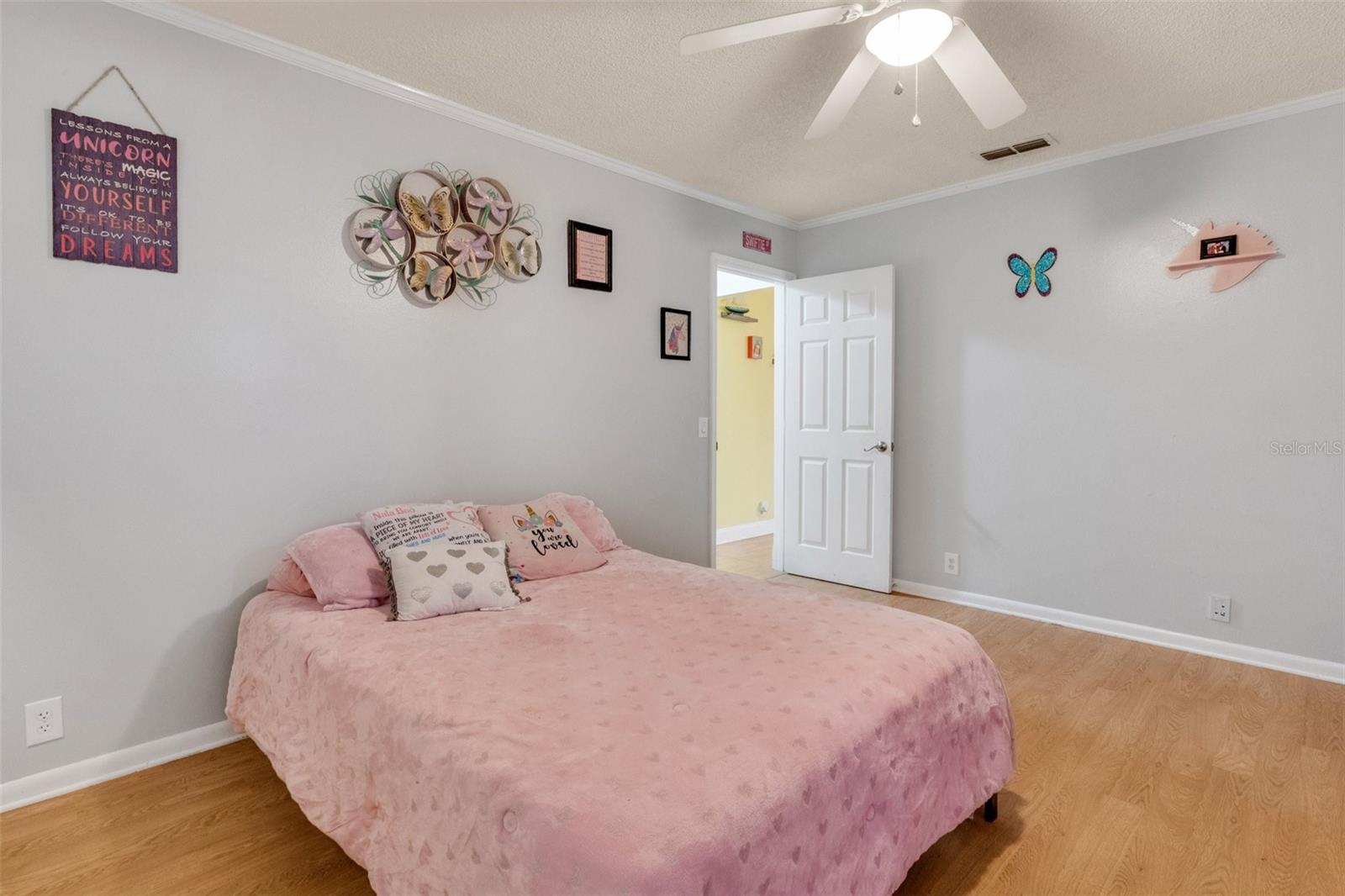 ELOISE WOODS EAST LAKE MARIAM UNIT - Residential