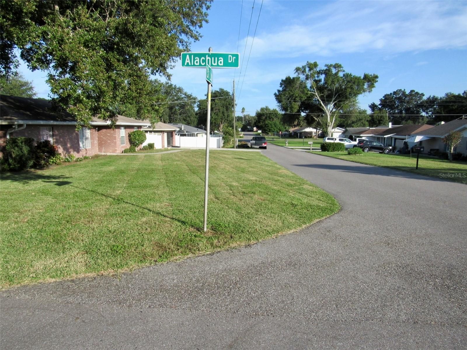 ELOISE WOODS EAST LAKE MARIAM UNIT - Residential