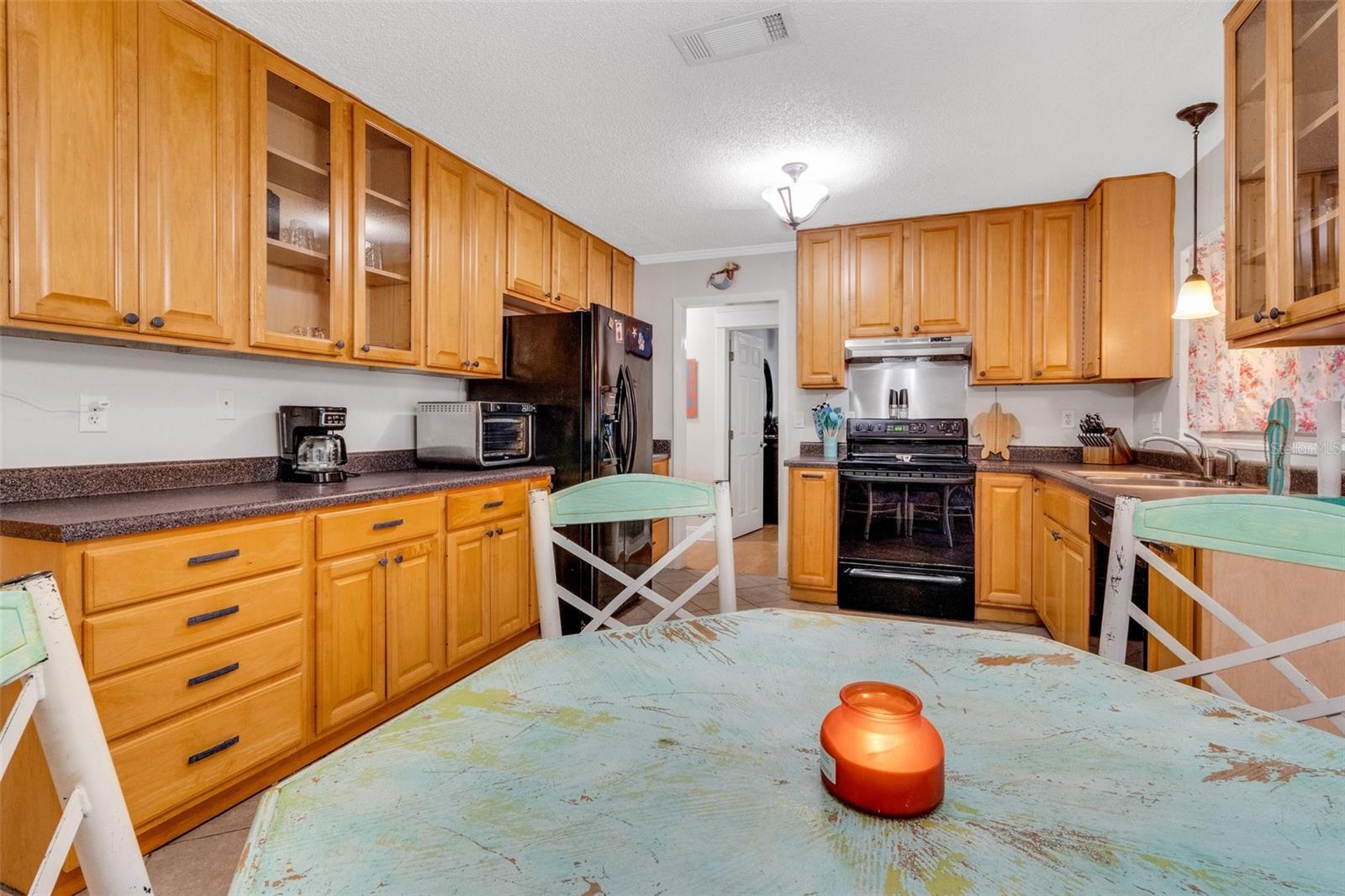 ELOISE WOODS EAST LAKE MARIAM UNIT - Residential