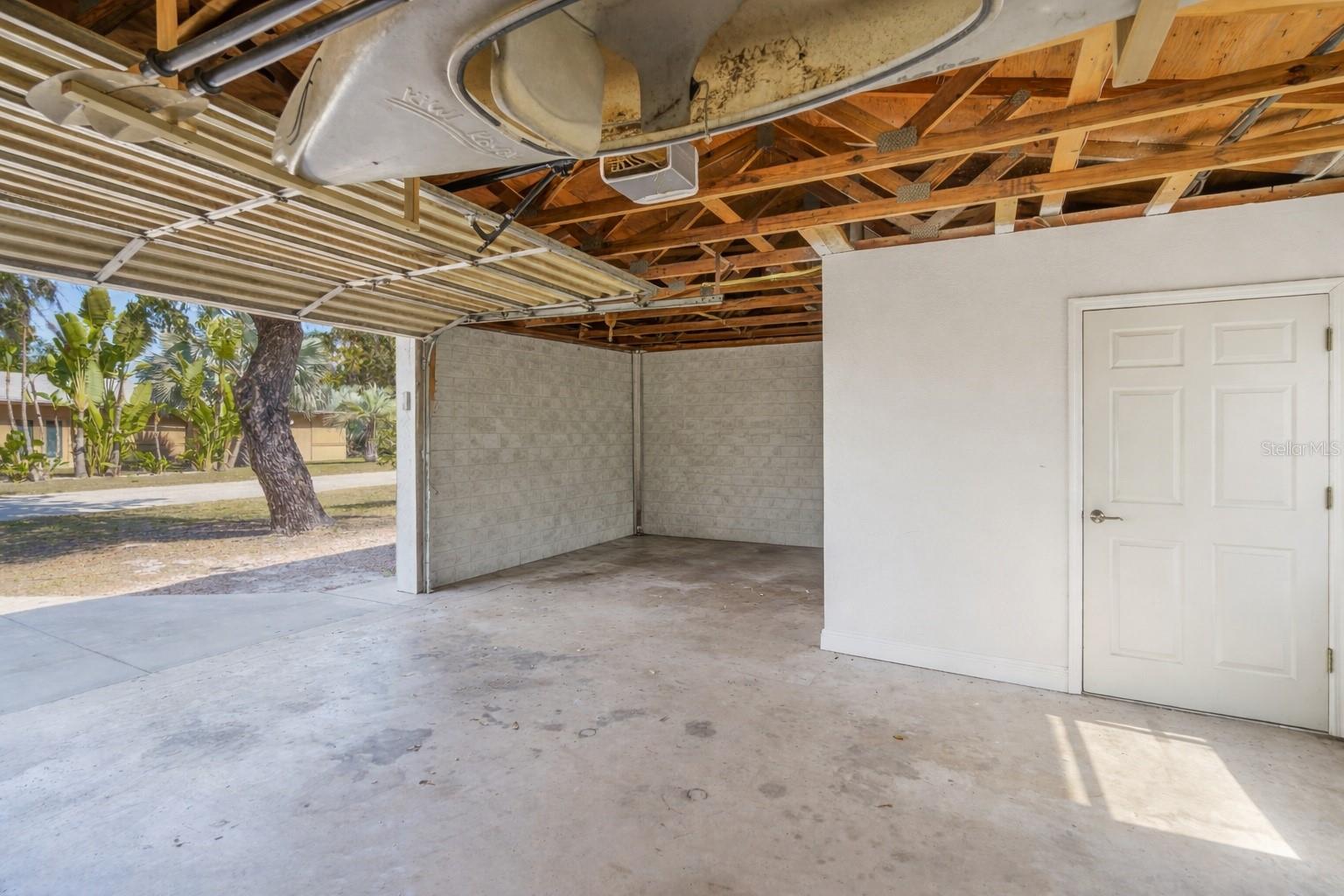 MARINELAND - Residential