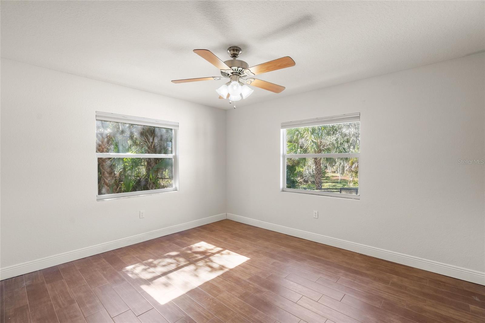 MARINELAND - Residential