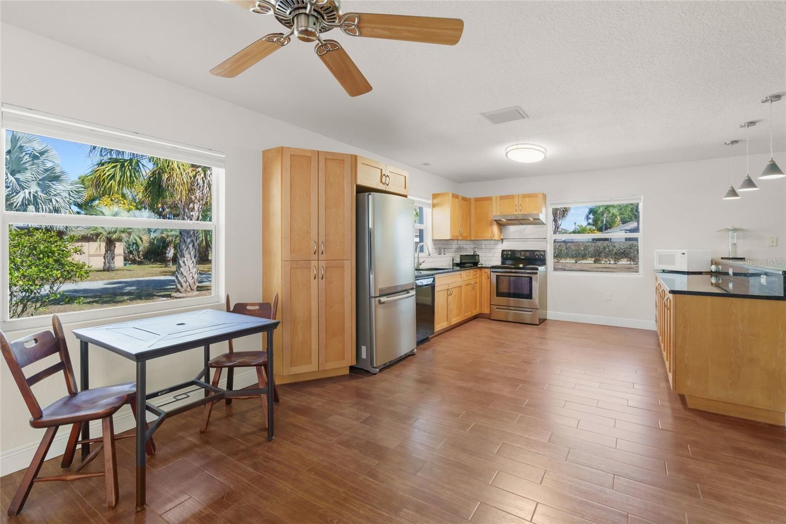 MARINELAND - Residential