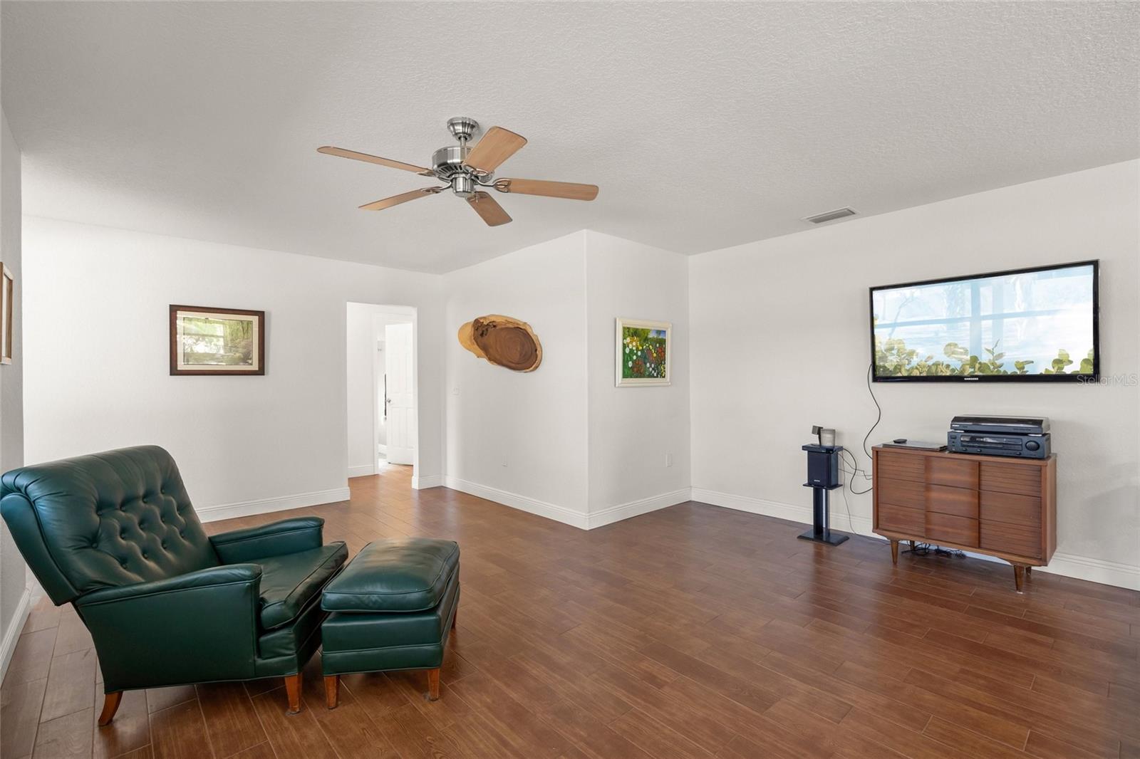 MARINELAND - Residential