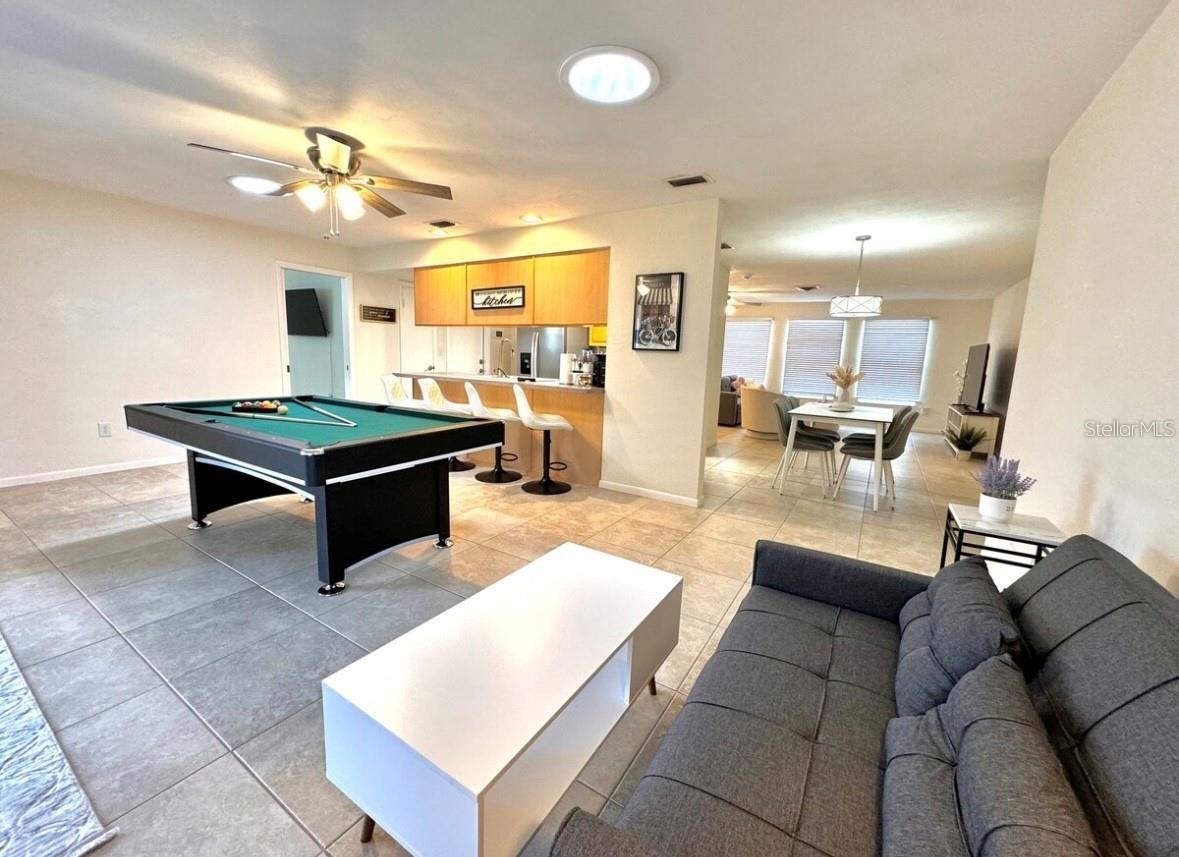 OAKBROOK WOODS 1ST ADD - Residential Lease