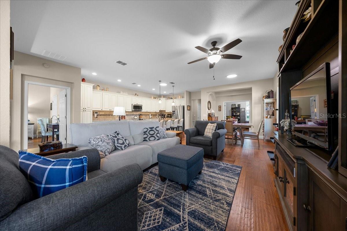 STONE CREEK BY DEL WEBB-PINEBROOK - Residential