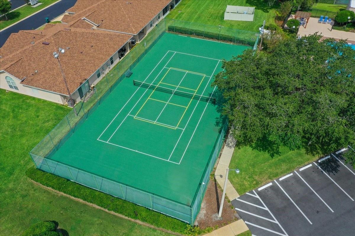 WOODLAND VILLAGES MAPES TOWNHOUSES - Residential