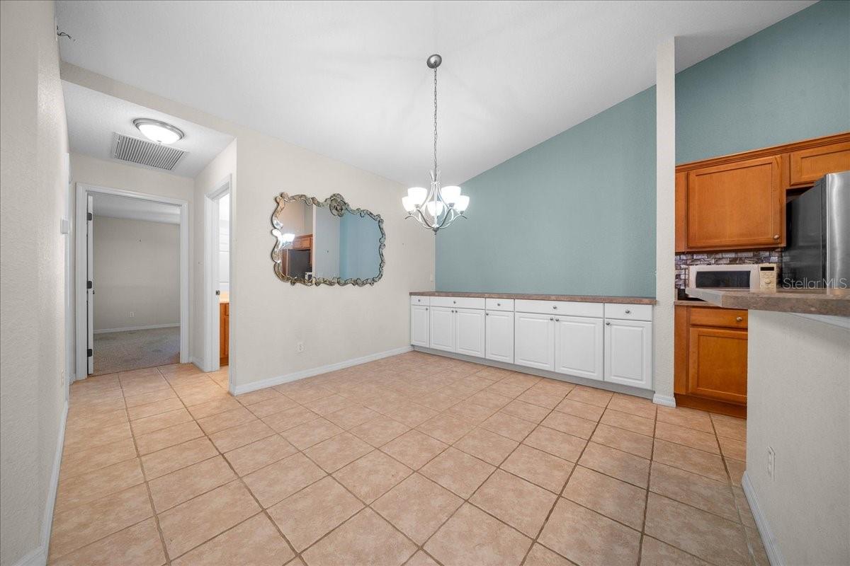 WOODLAND VILLAGES MAPES TOWNHOUSES - Residential