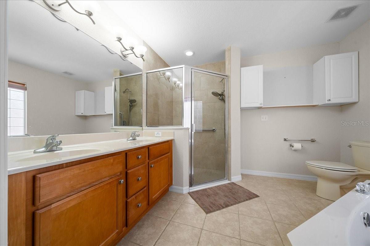 WOODLAND VILLAGES MAPES TOWNHOUSES - Residential