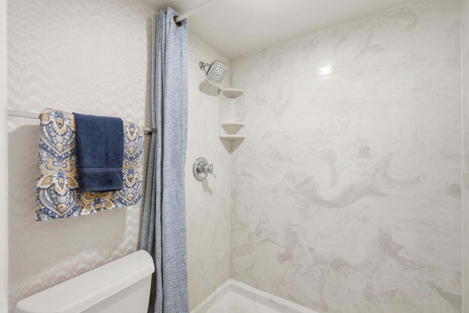 OCEANS TWO - Residential