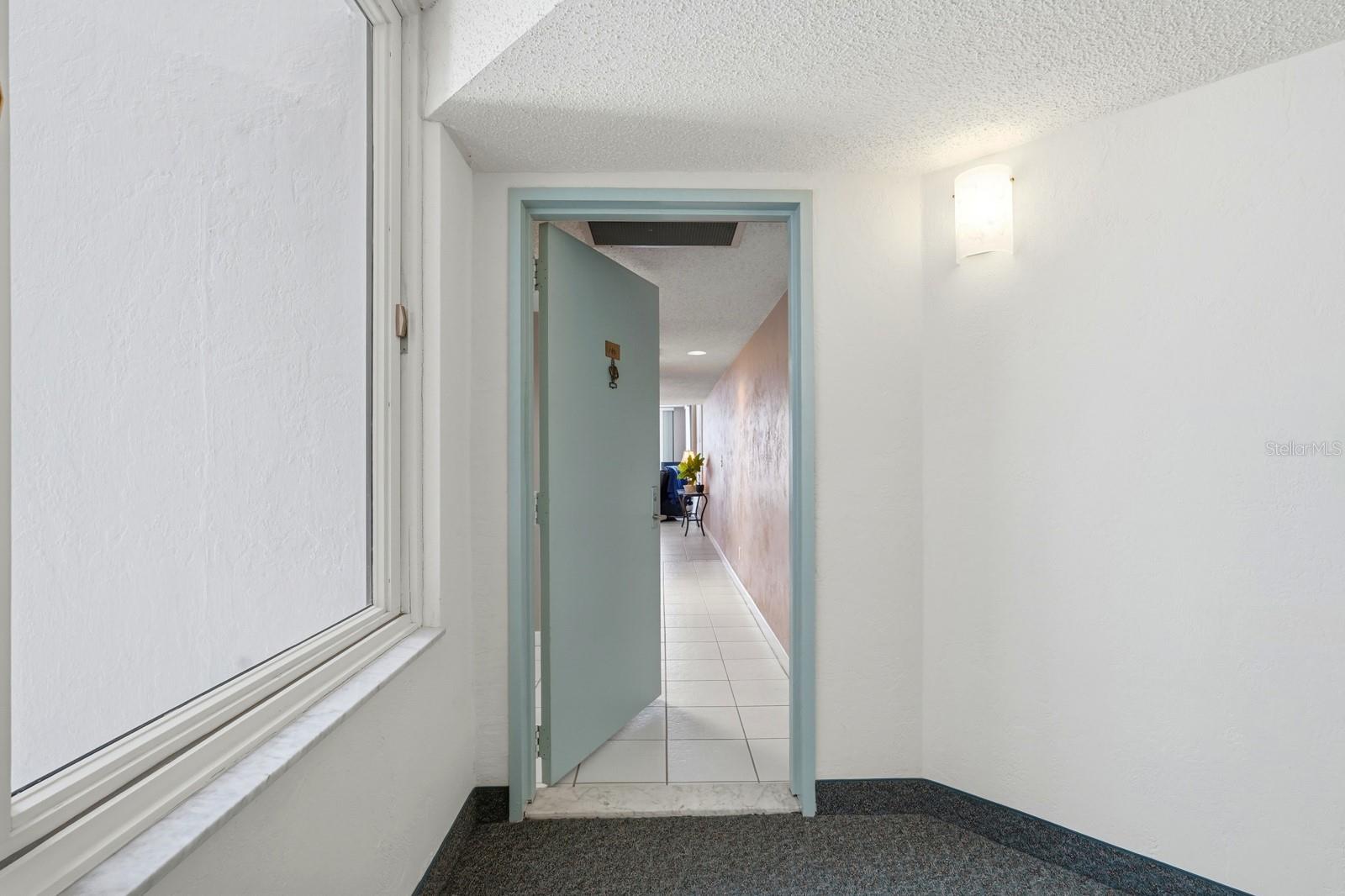 OCEANS TWO - Residential