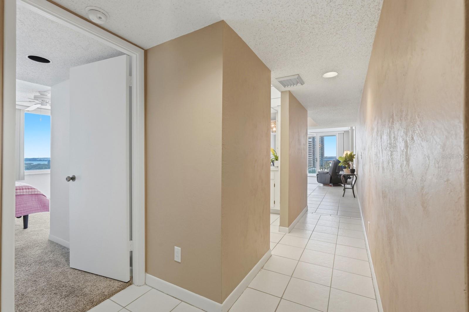 OCEANS TWO - Residential