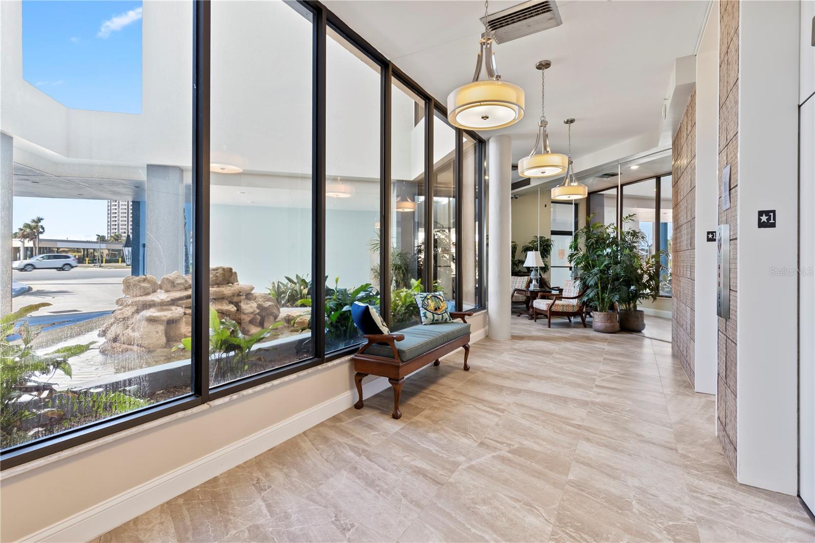 OCEANS TWO - Residential