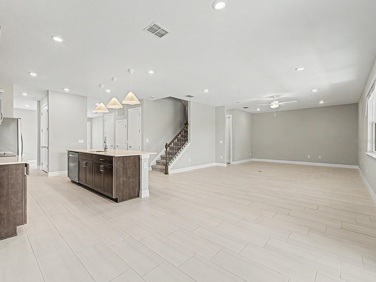 EPPERSON NORTH VILLAGE C-2B - Residential