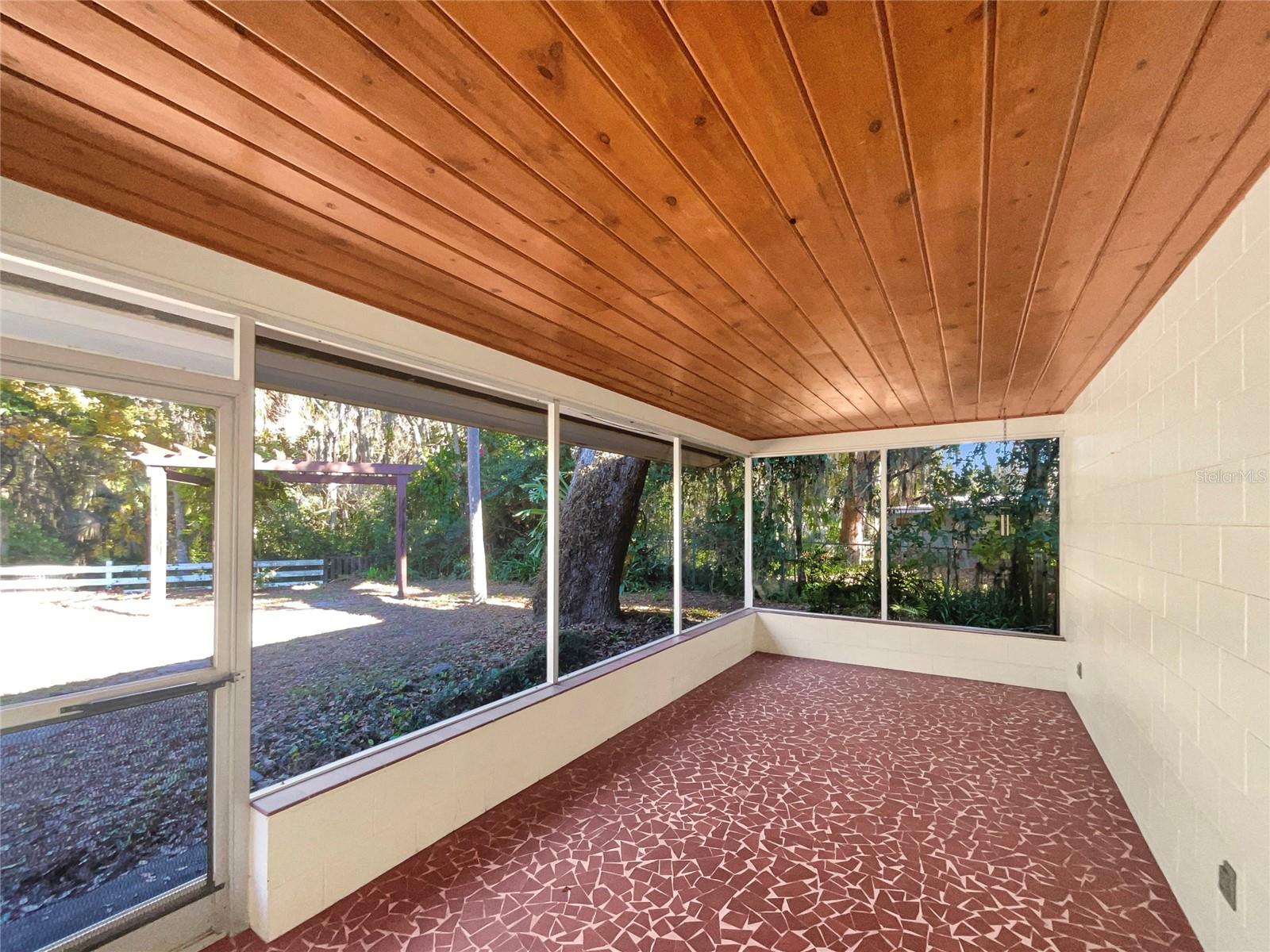 TIMBERLANE SUB - Residential