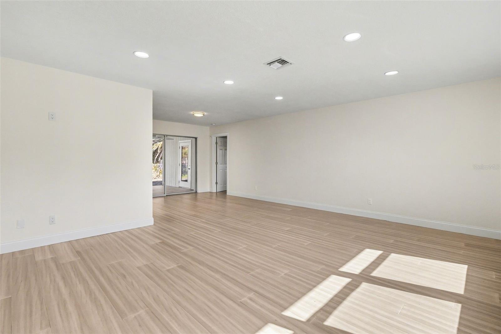 ENGLEWOOD OF - Residential