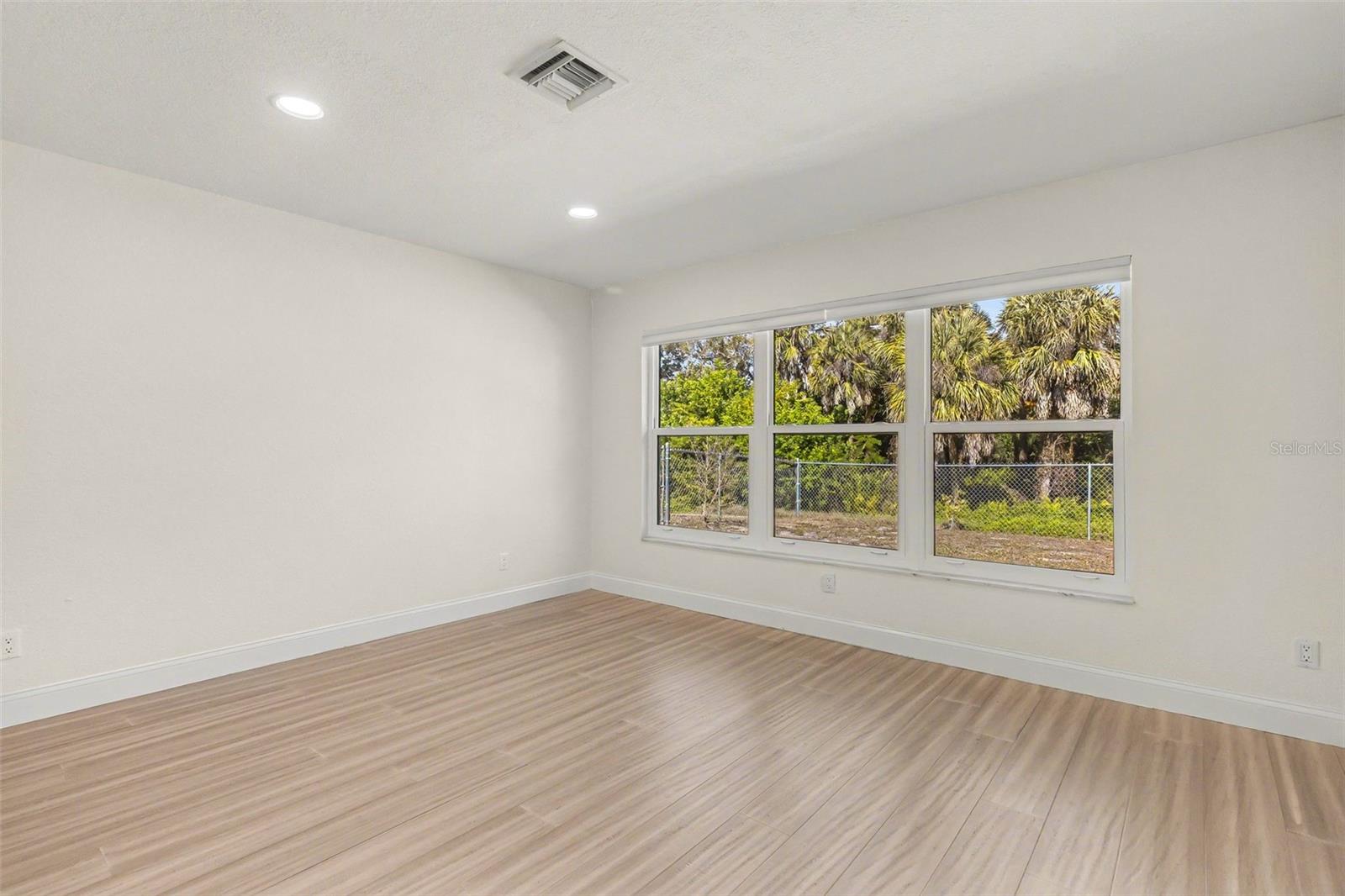 ENGLEWOOD OF - Residential