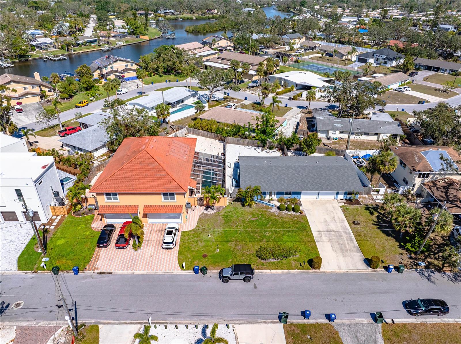 MONTCLAIR VILLAS - Residential Income