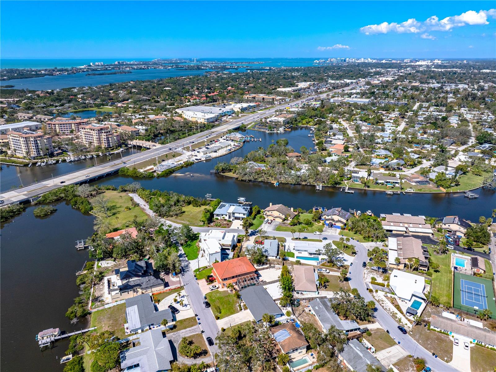 MONTCLAIR VILLAS - Residential Income